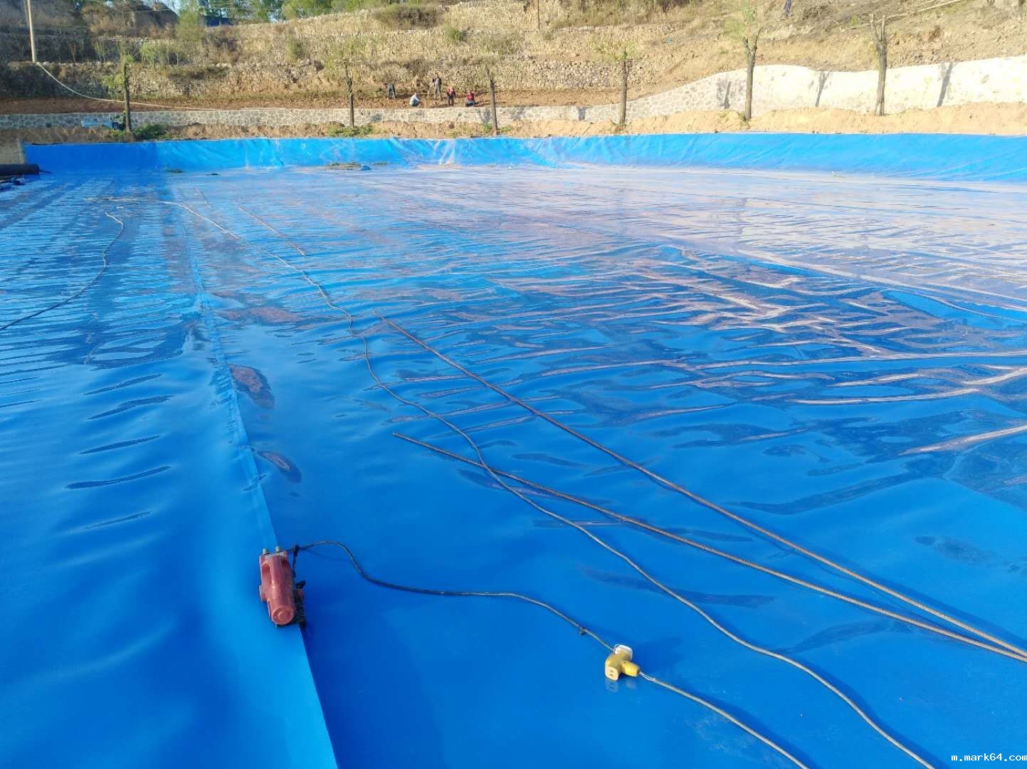 如何满足体育意甲国际米兰铺设要求的表面光洁度