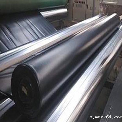 填埋场渗滤液收集导排常采用的方式