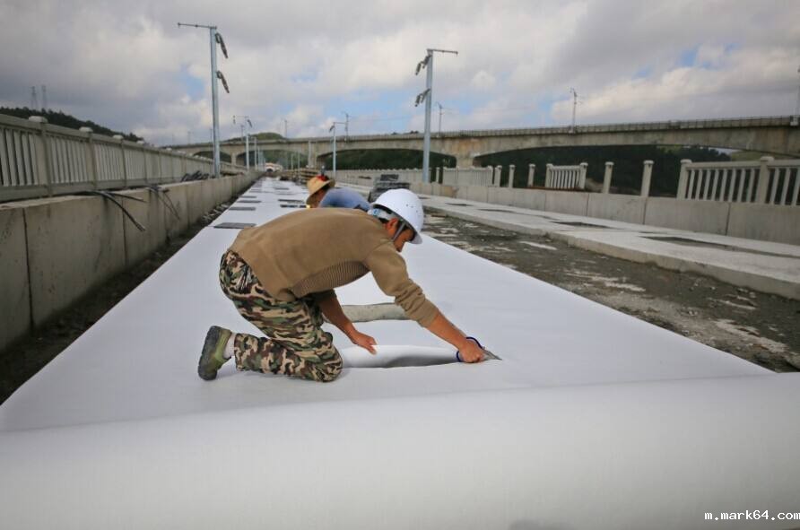 土工布路基排水的利用率