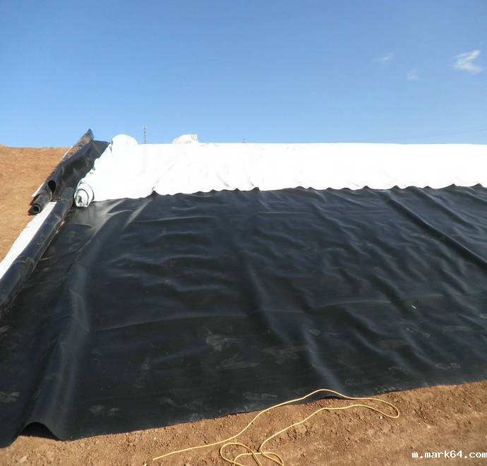 哪些材料具有防渗性能好和施工质量易于保障等优势